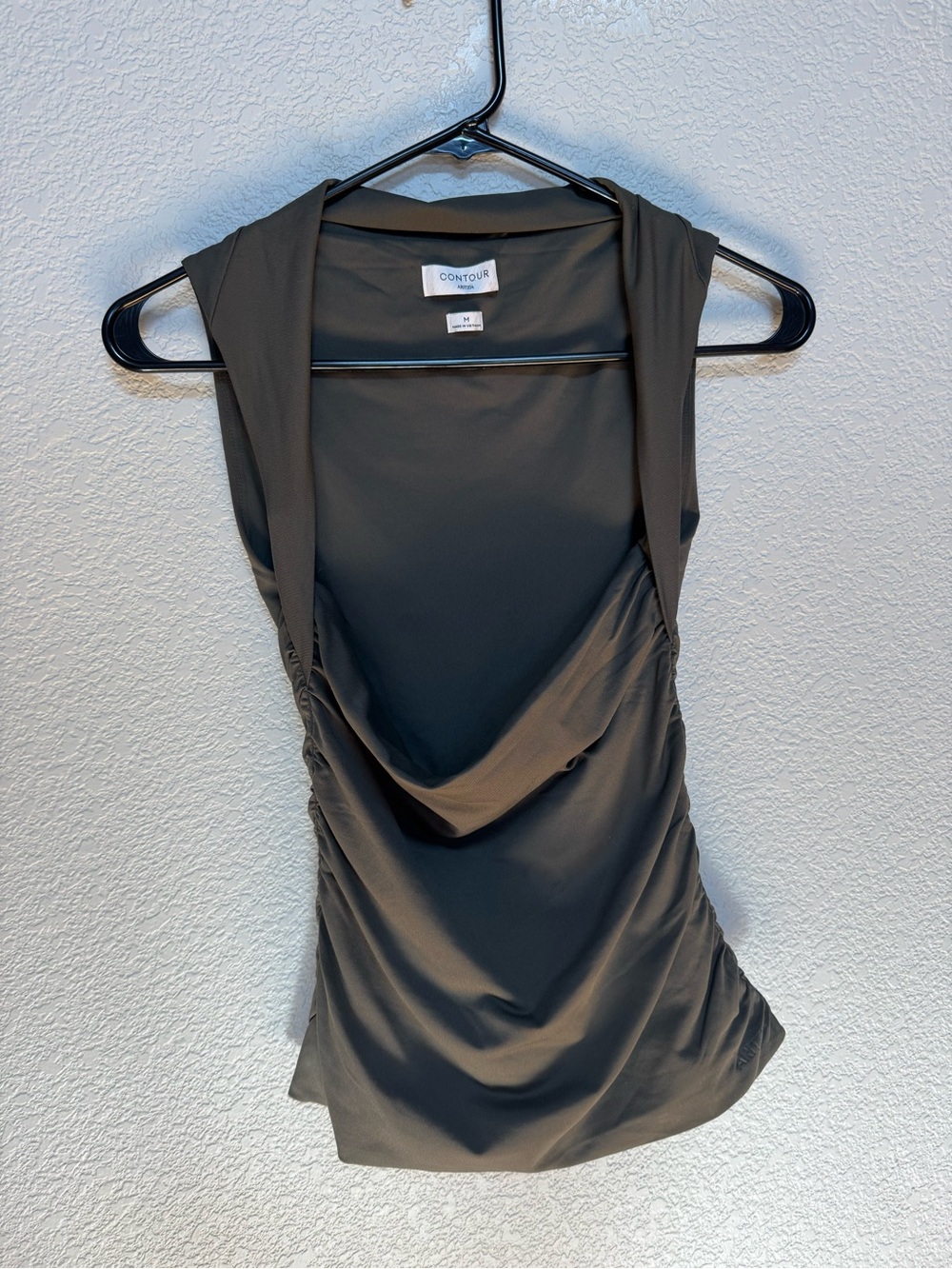 Aritzia Contour Flourish Top Olive Green Women’s M Ruched Sides - Picture 4 of 10